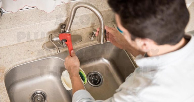 5 Common Plumbing Problems and How to Fix Them Yourself
